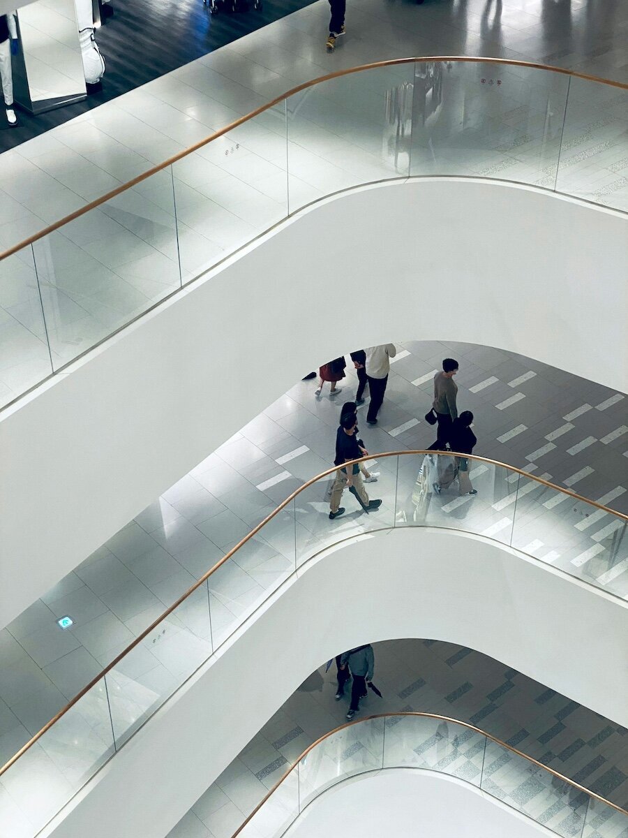 Minimalist geometric staircase layout